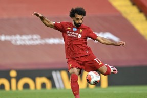 英雄联盟S15赛-欧冠赛程吃紧；皇家马德里赛前再遭质疑；目标明确；年轻球员得到机会的简单介绍